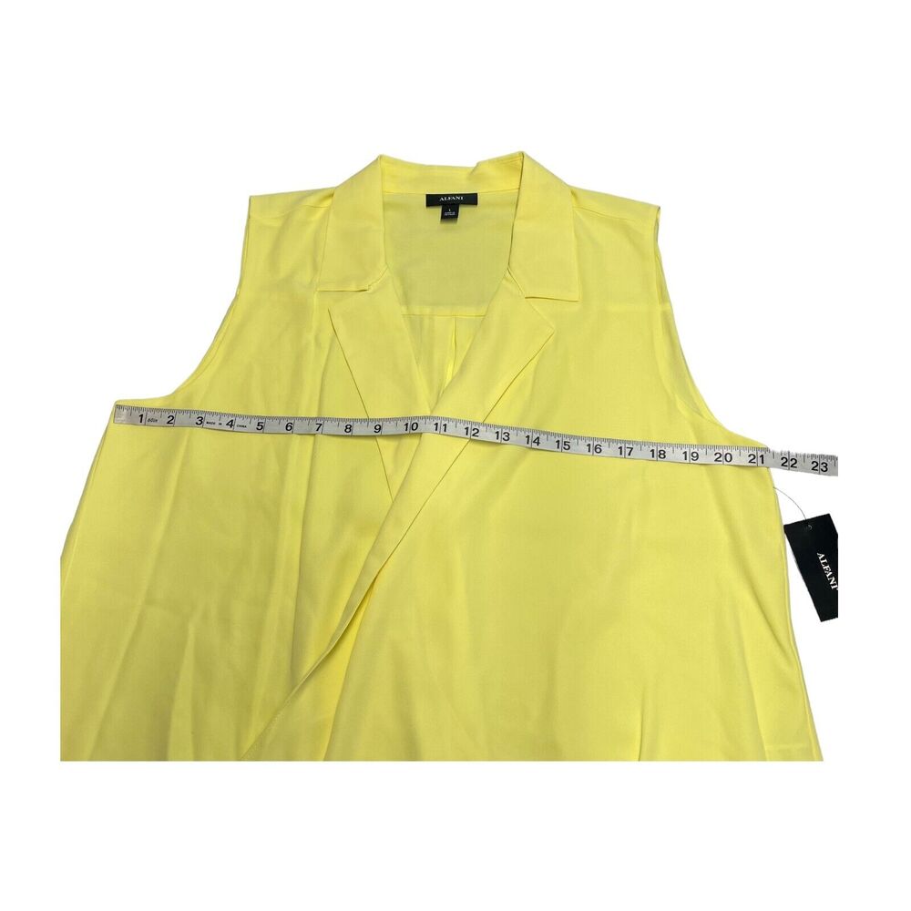 Alfani Blouse Top Women's Large Yellow Daffodil Polyester Modern Fit Notch Lapel - Picture 4 of 7